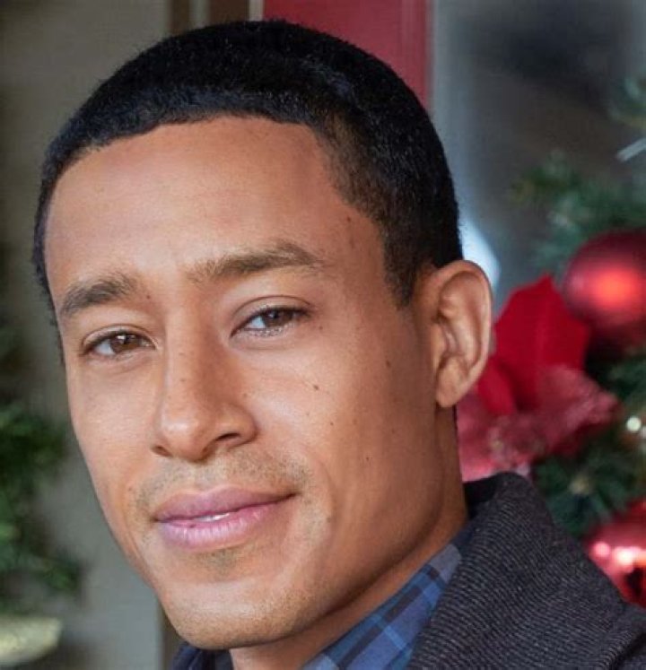 Michael de Mesa Biography, Age, Height, Wife, Net Worth, Family