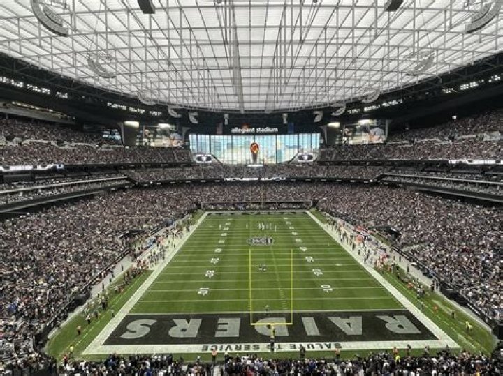 Video of Danii Banks fl*shing in the Allegiant Stadium during Raiders game goes viral on Twitter